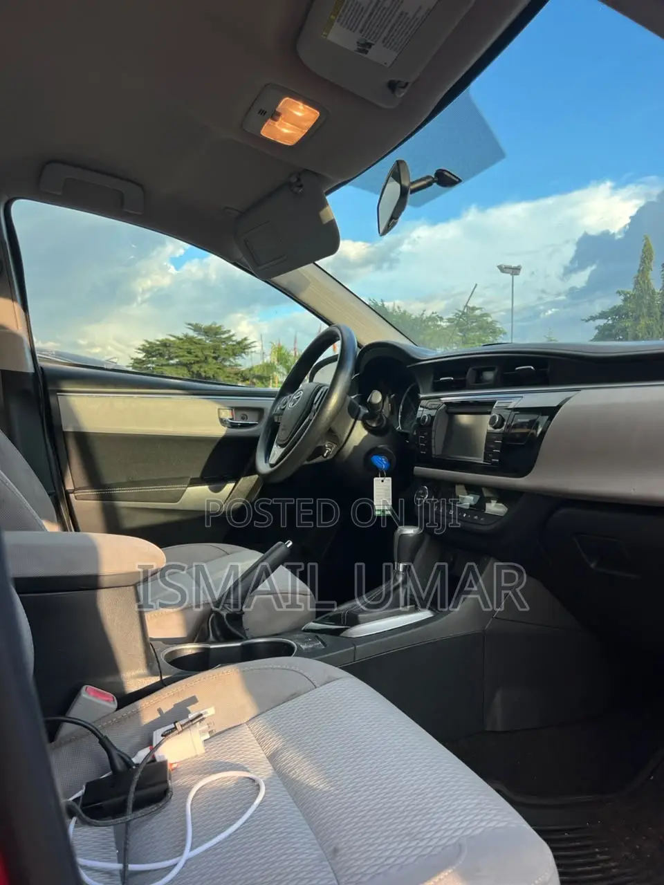Toyota Corolla LE 4dr Sedan (1.8L 4cyl CVT) 2017 Red