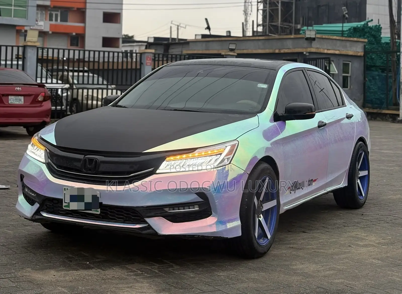 Honda Accord Touring 4dr Sedan FWD (3.5L 6cyl 6A) 2016