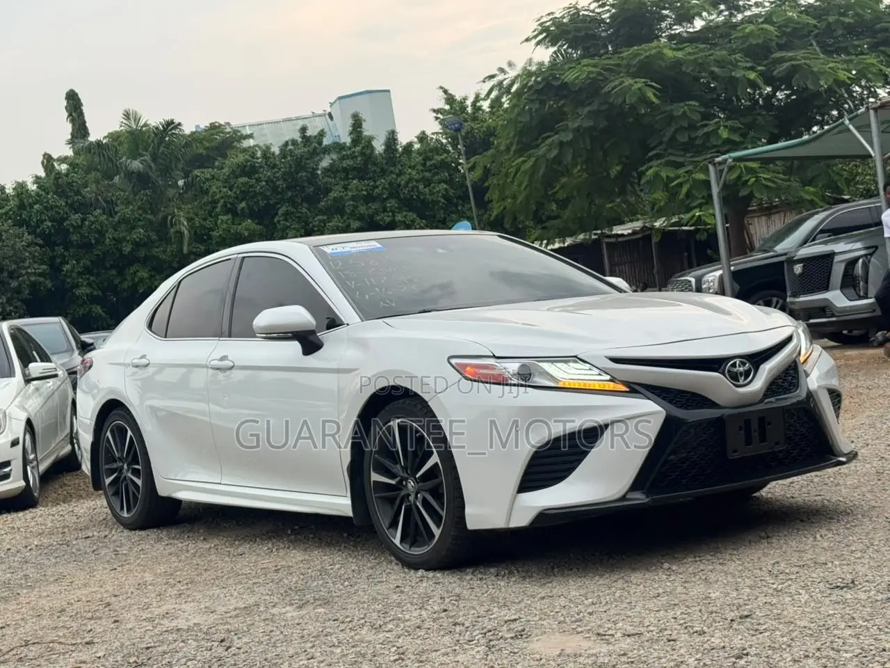Toyota Camry 2018 White