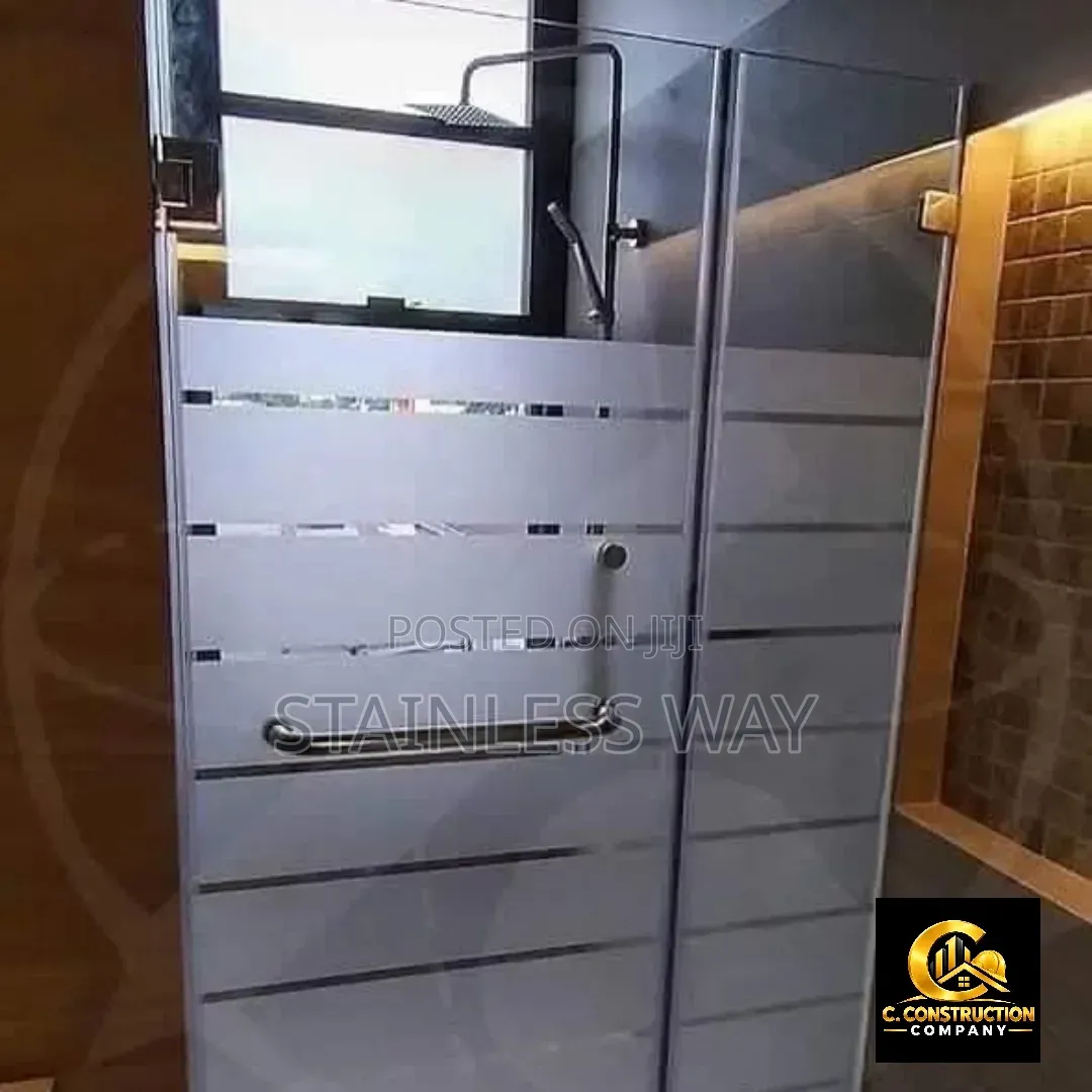 ElegantView Shower