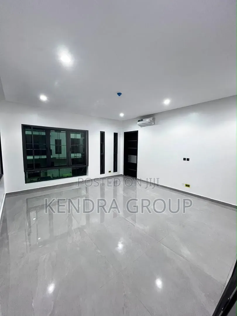 6bdrm Duplex in Old Ikoyi for sale
