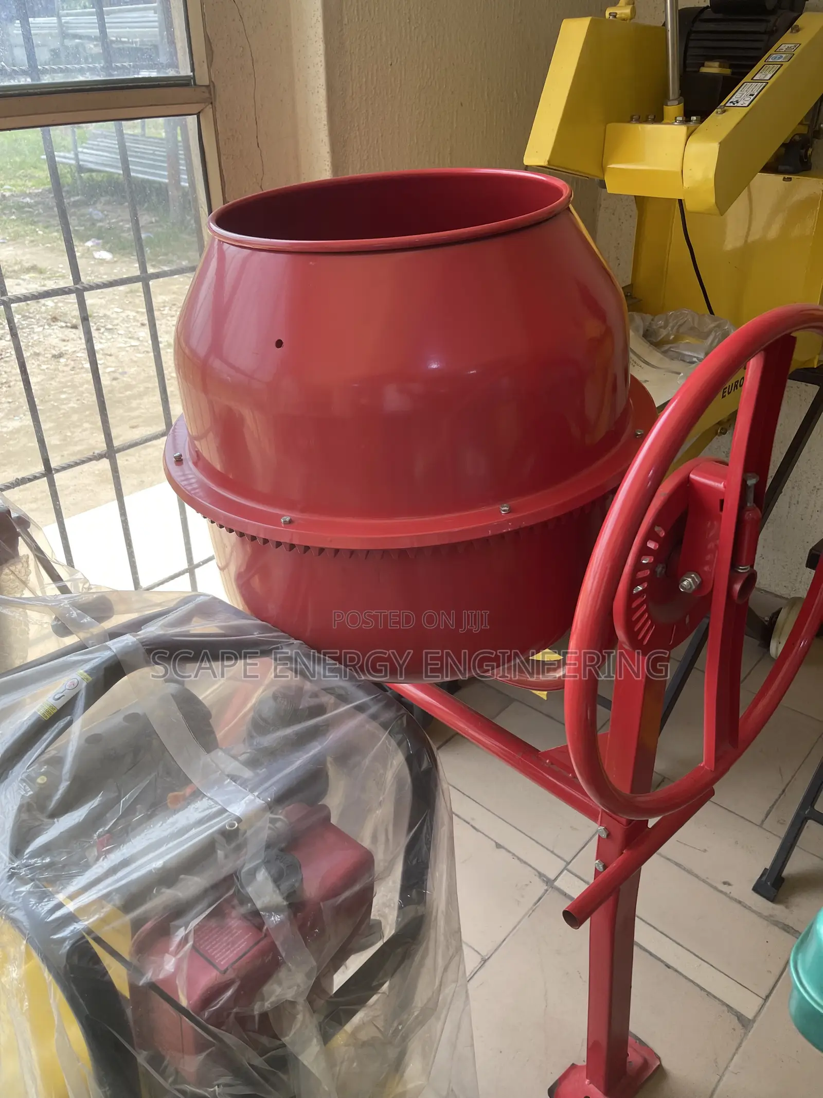 Electric Mini Portable Concrete Mixer