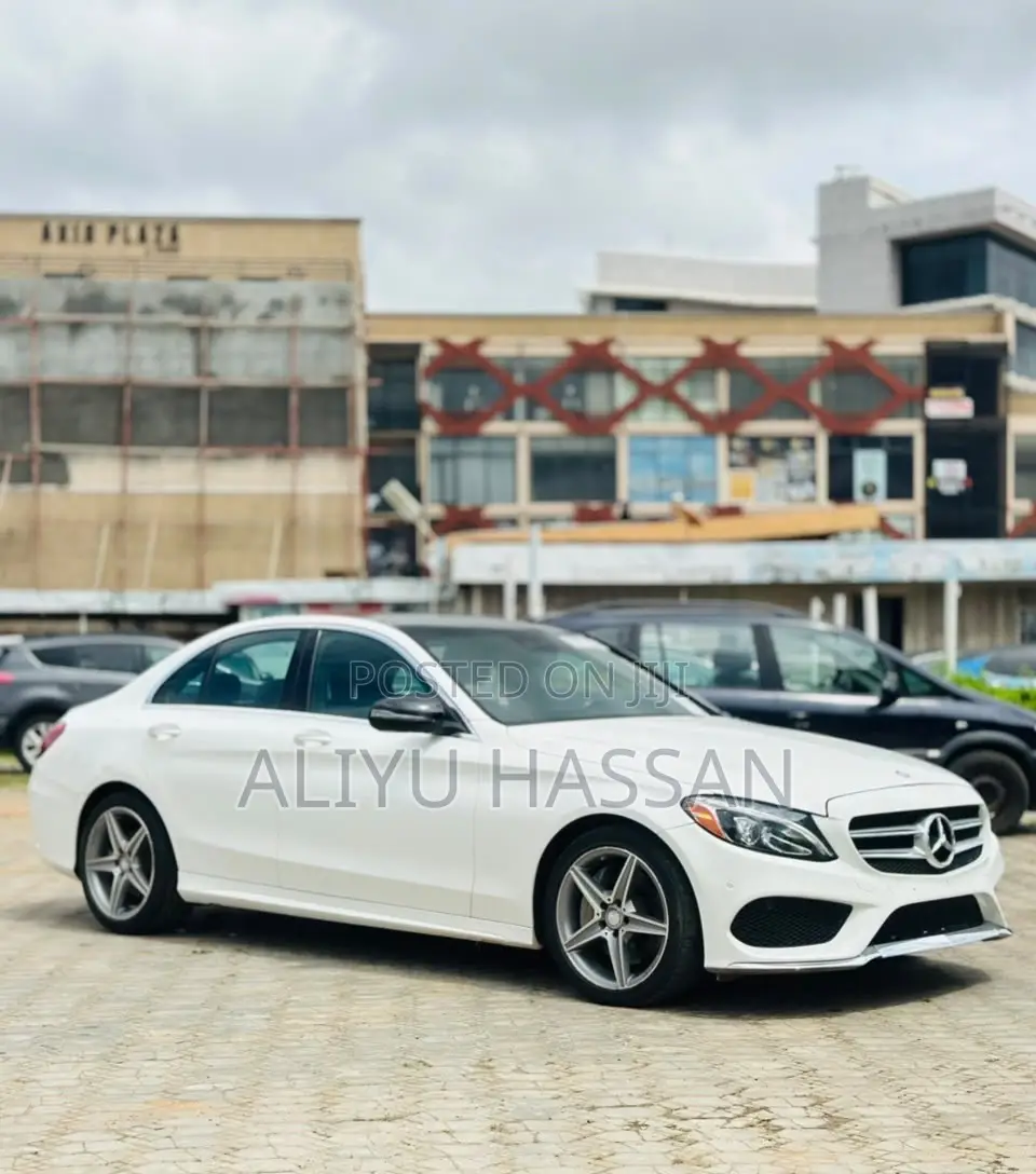 Mercedes-Benz C300 2017 White