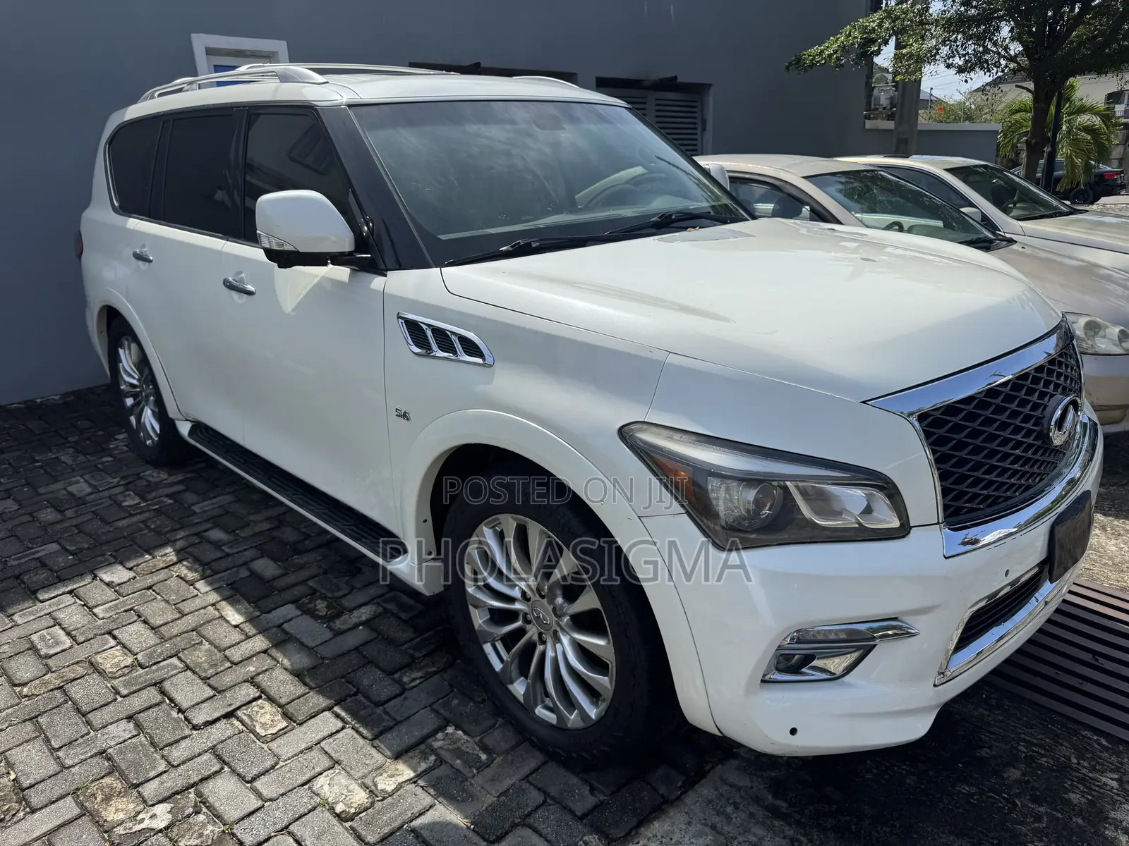 Infiniti QX80 2016 White