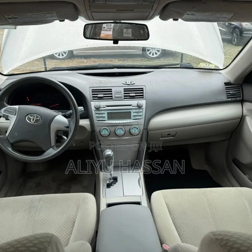Toyota Camry 2009 Gold