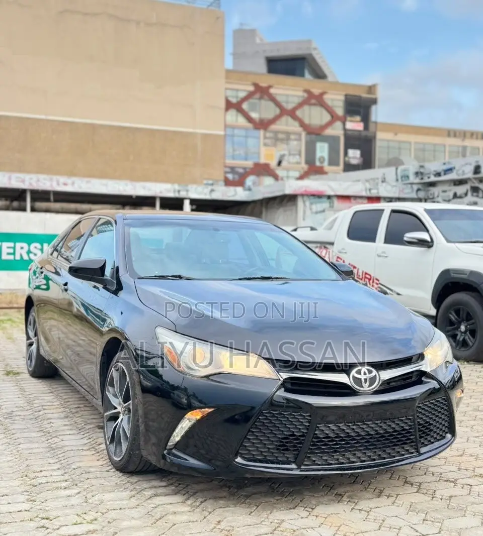 Toyota Camry 2015 Black