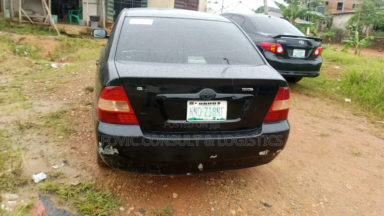 Toyota Corolla 2005 Black