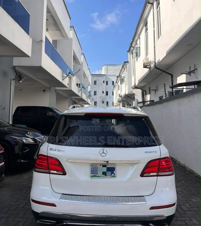 Mercedes-Benz GLE-Class GLE 350 2017 White