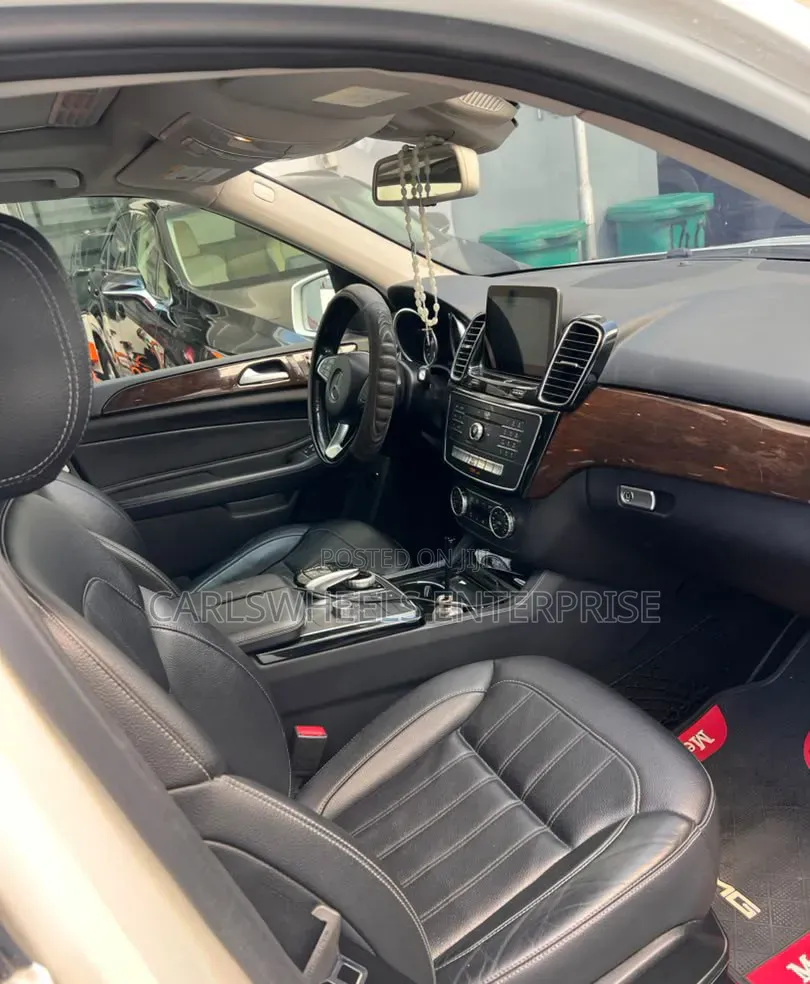 Mercedes-Benz GLE-Class GLE 350 2017 White
