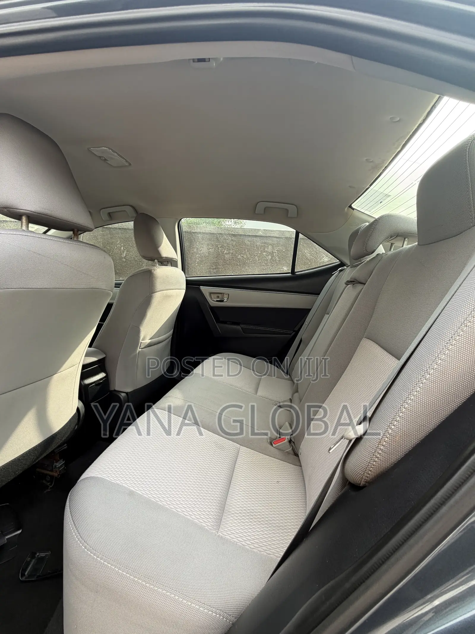Toyota Corolla 2016 Gray