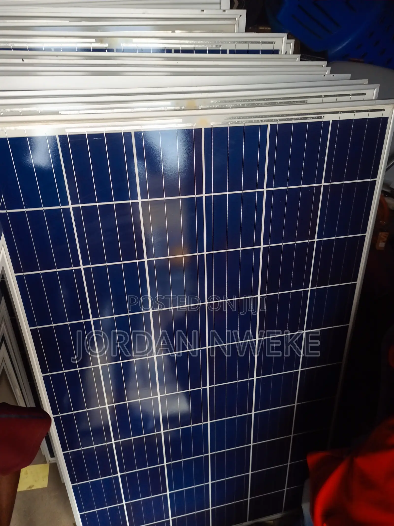 (300) Watt Solar Panels Anels and Batteries