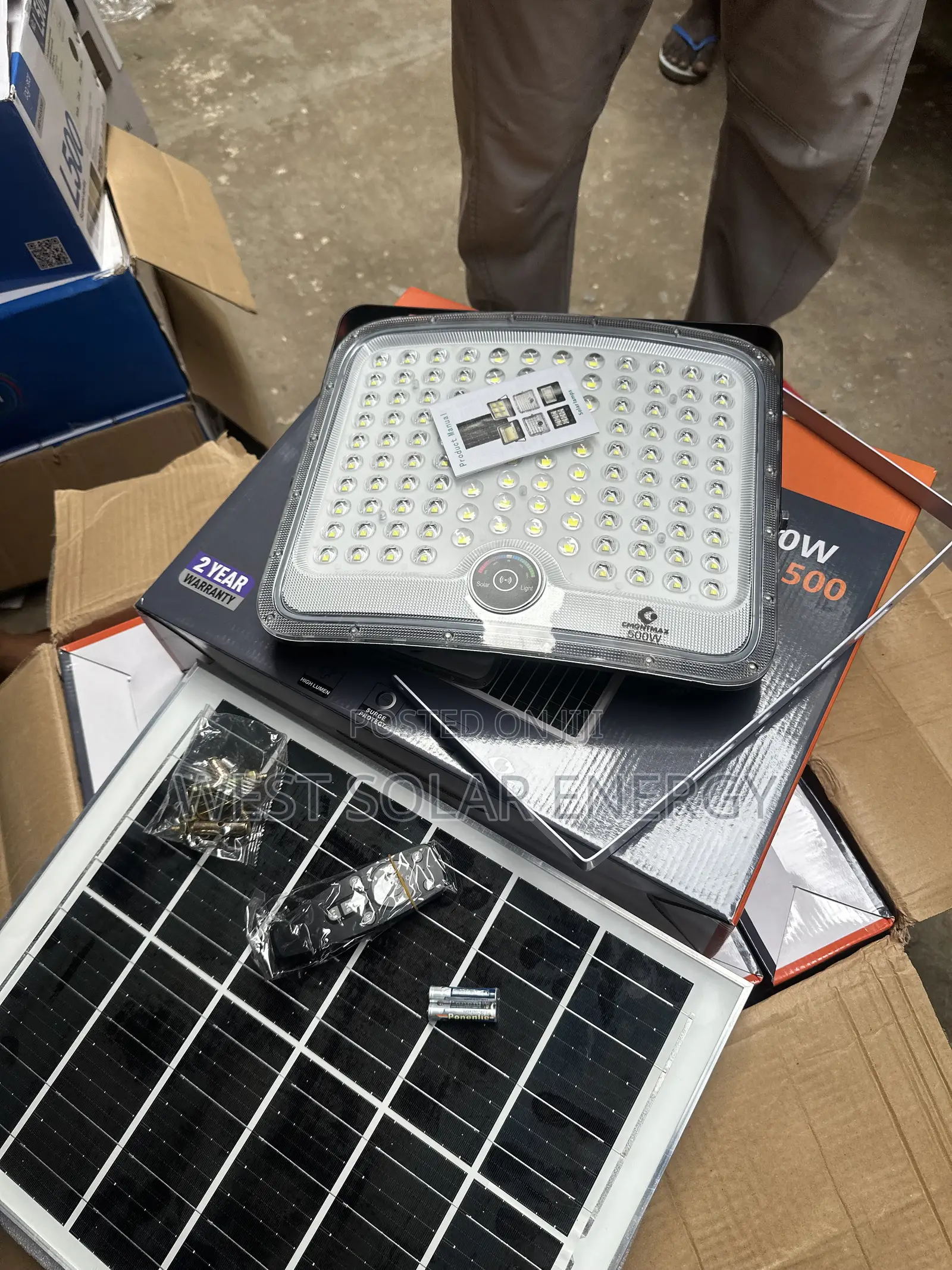 Original Cmonmax 500w Solar Flood Light