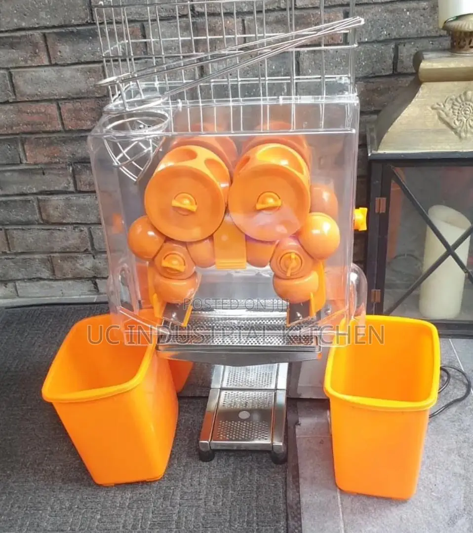 Commercial Orange Juice Extractor