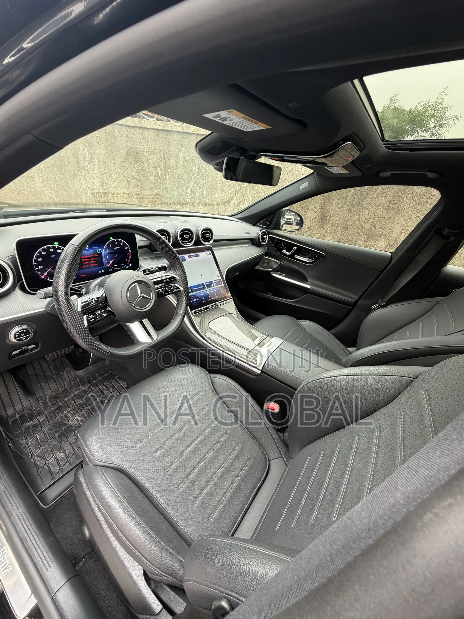 Mercedes-Benz C300 2024 Black