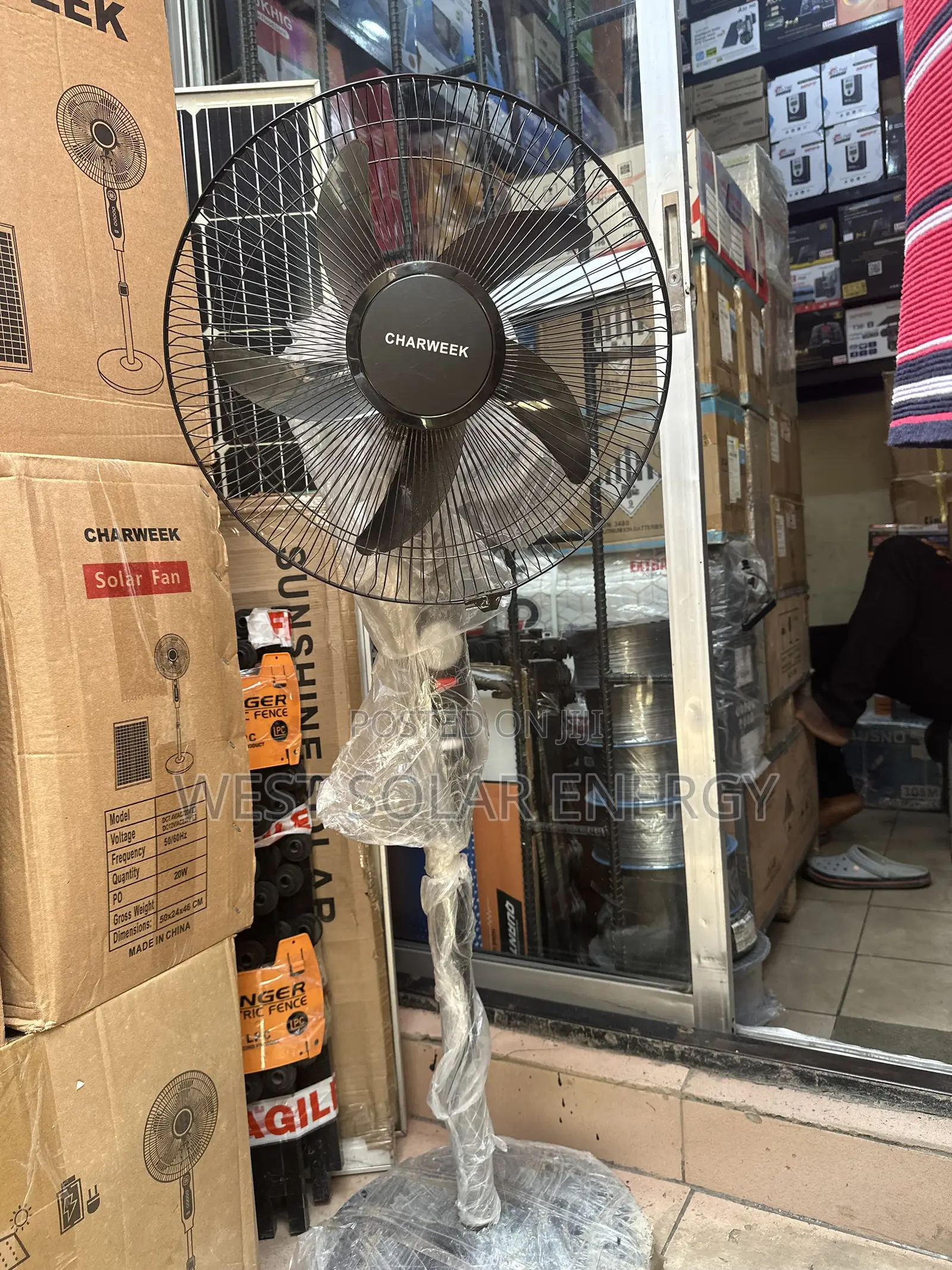 CHARWEEK 20W Solar Fan 16inches
