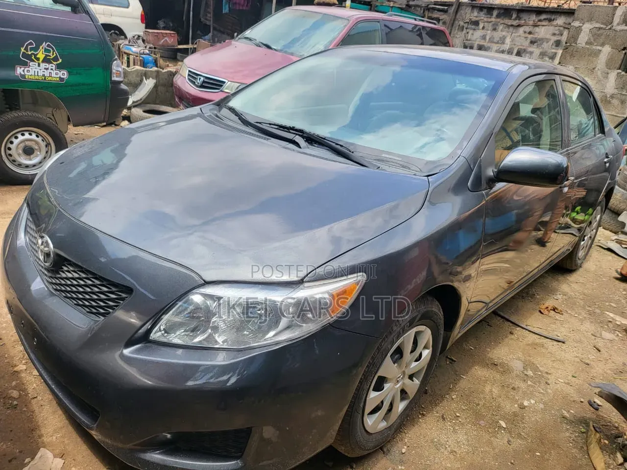 Toyota Corolla 2010 Gray