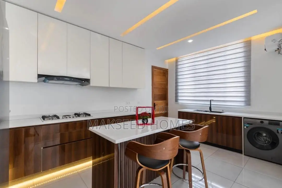 Luxury 2 Bedroom With Swimming Pool
