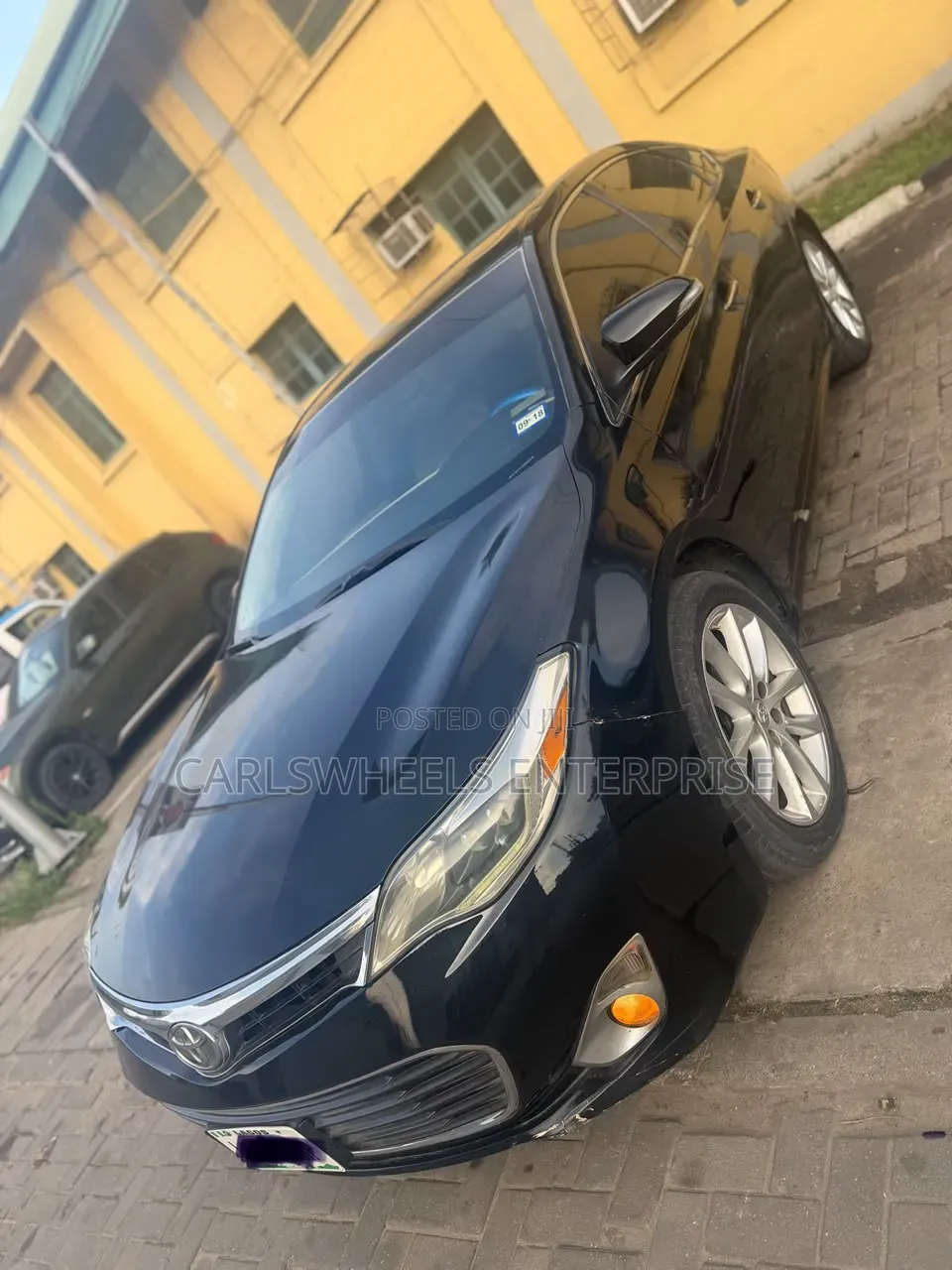 Toyota Avalon Limited 4dr Sedan (3.5L 6cyl 6A) 2014
