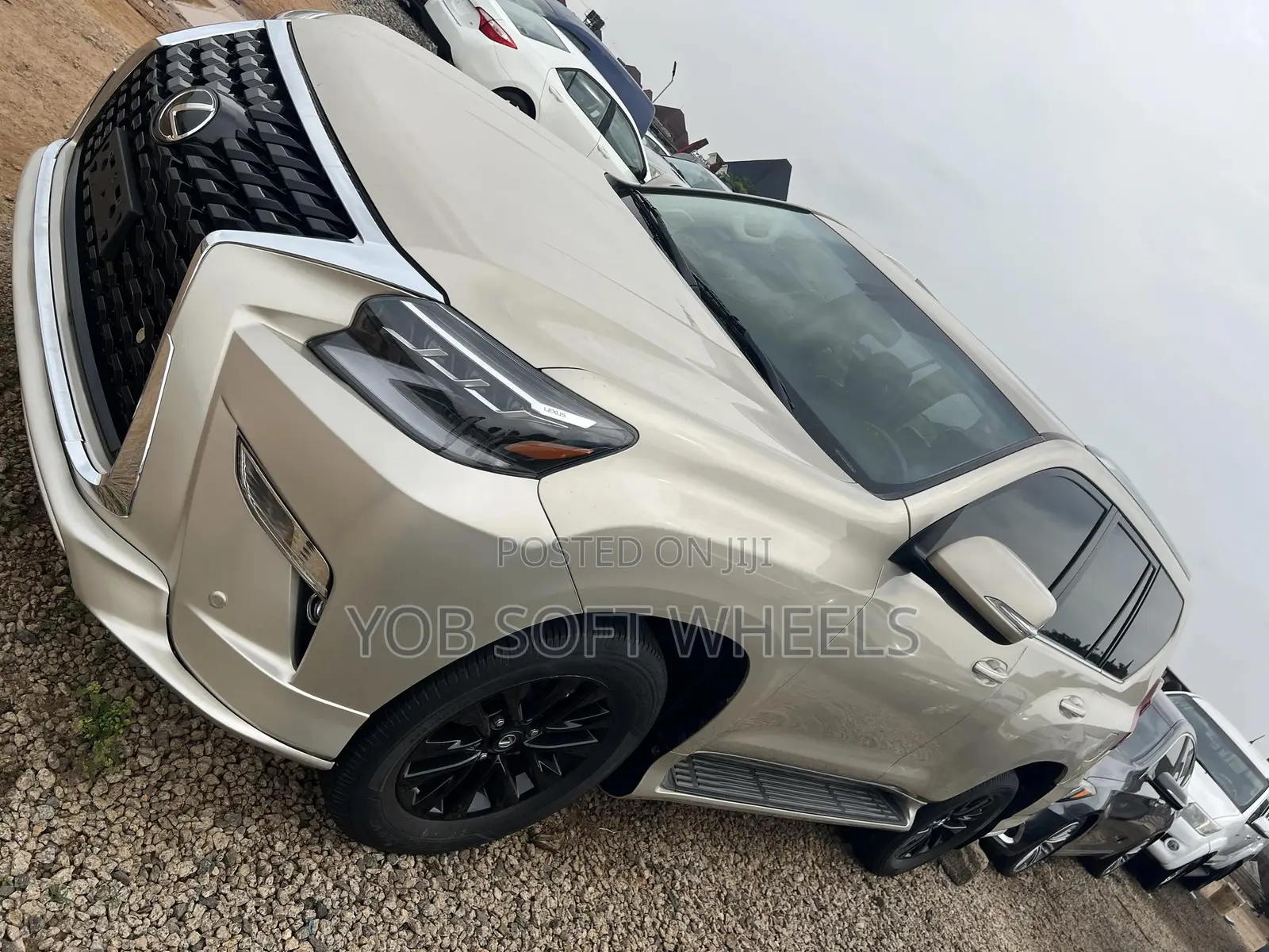Lexus GX 460 2021 Gold