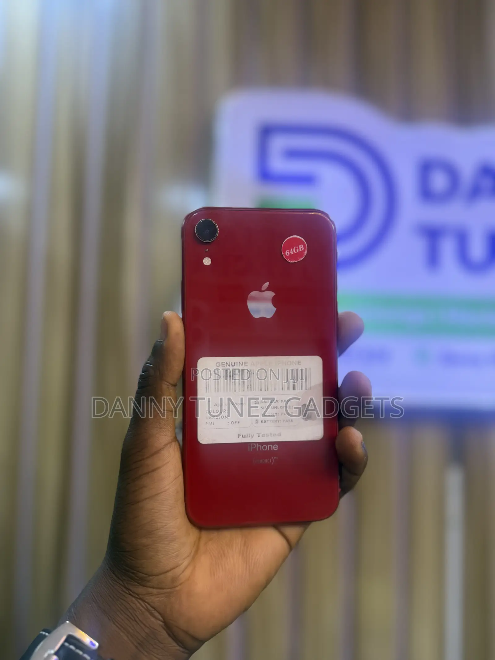 Apple iPhone XR 64 GB Red