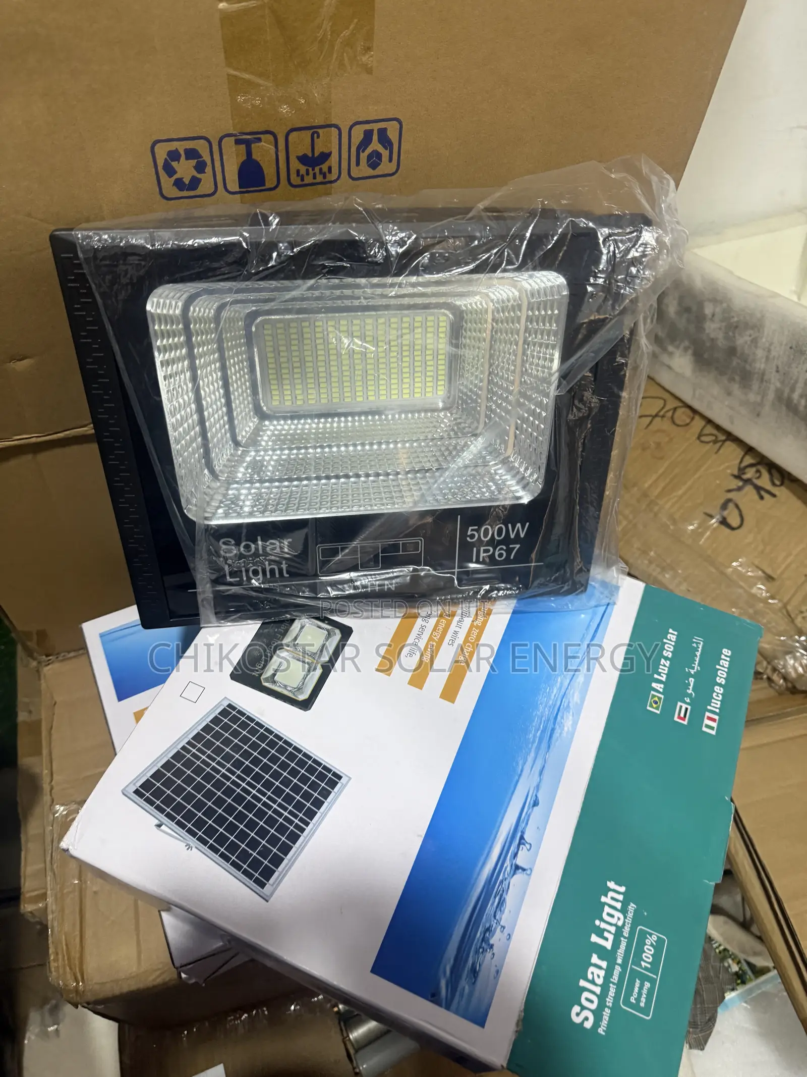 500W Solar Flood Light IP67 – Outdoor Security & Street Light