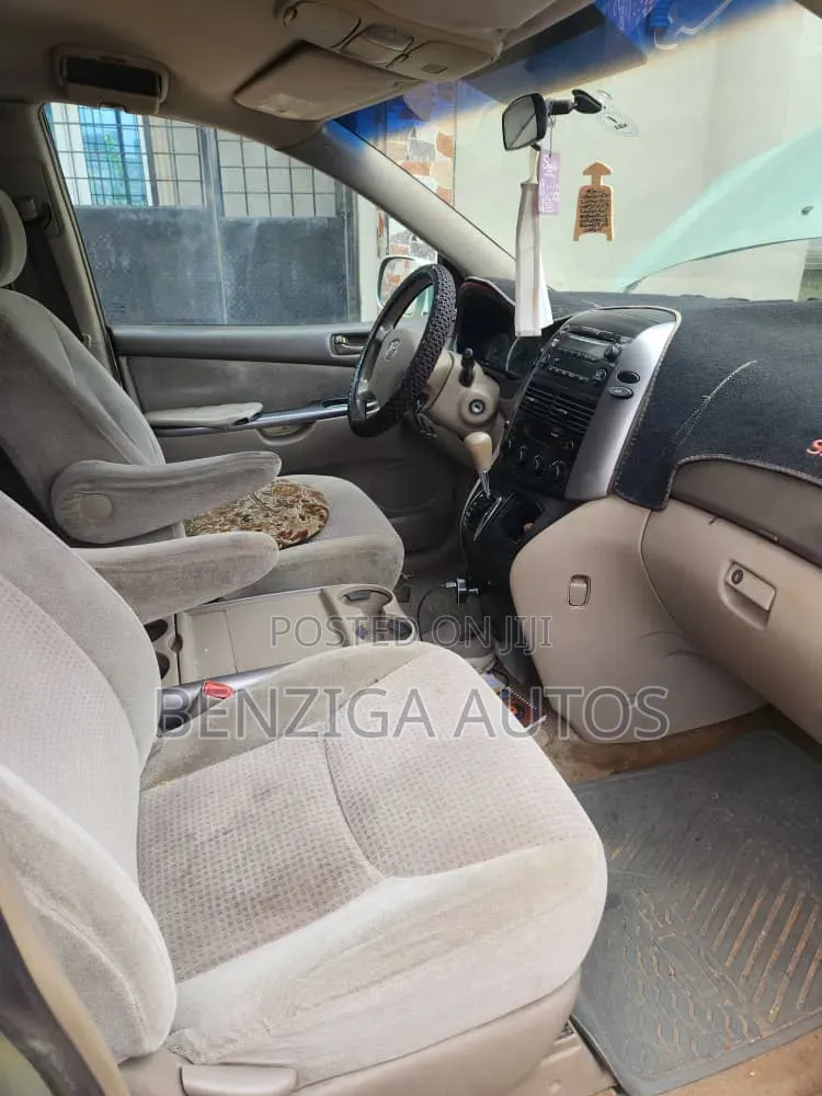 Toyota Sienna 2007