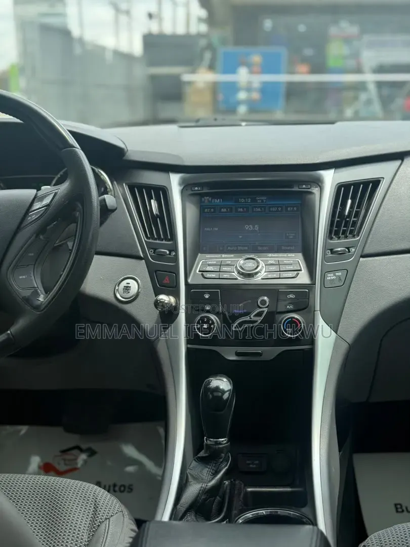 Hyundai Sonata Limited 2.0T Sedan (2.0L 4cyl 6A) 2012 Blue