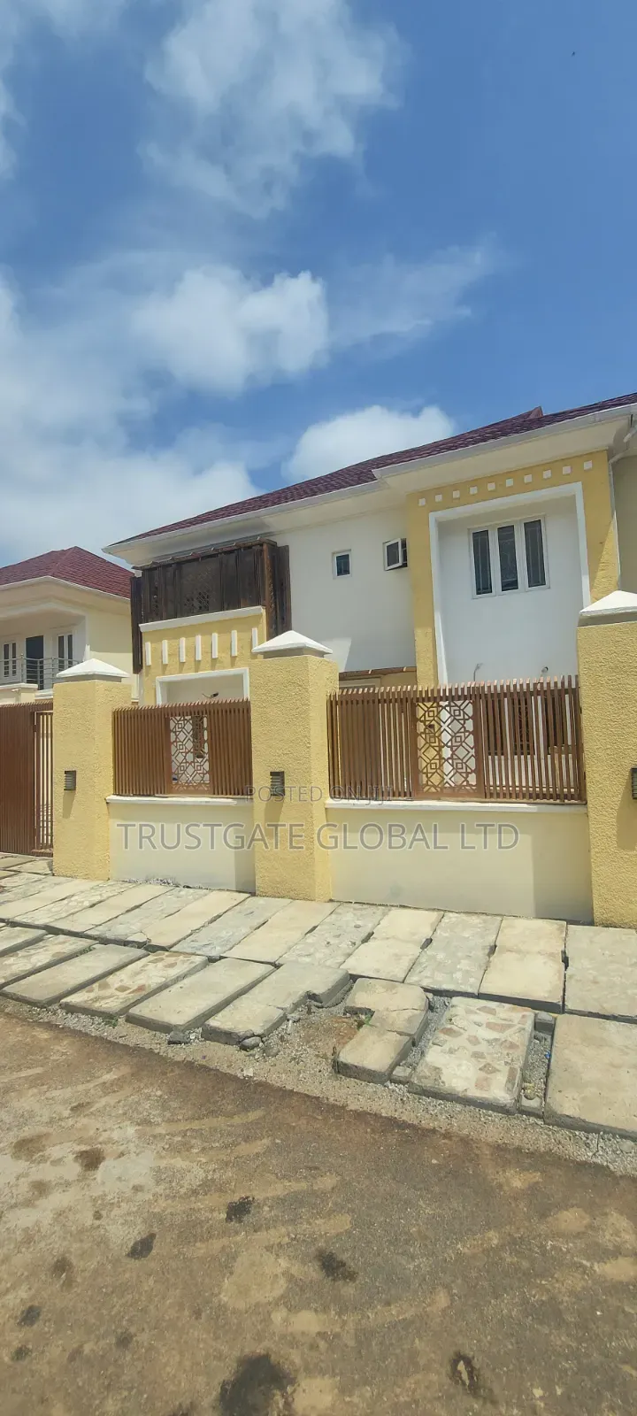 4bdrm Duplex in Fha, Guzape District for sale