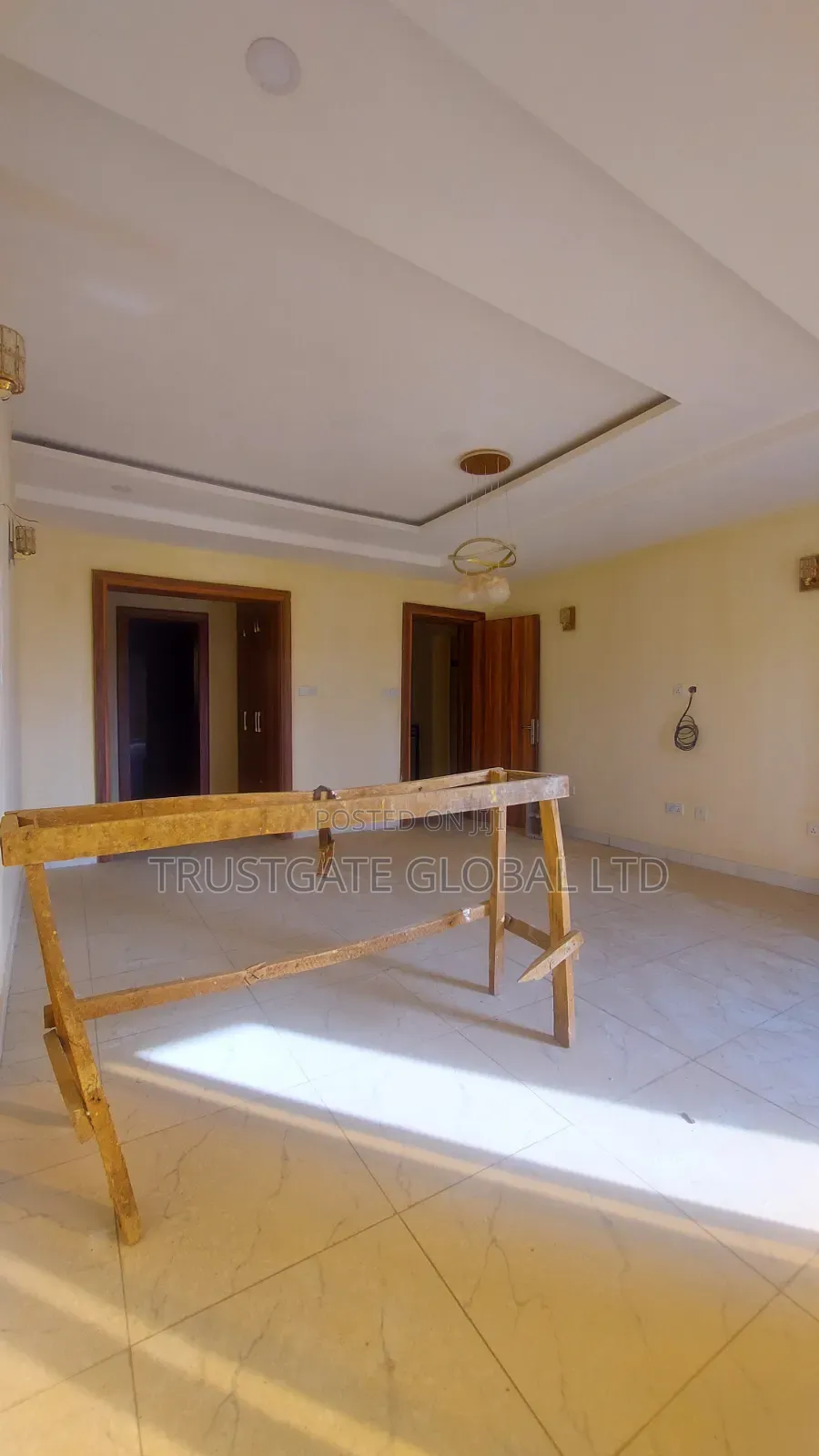 3bdrm Townhouse/Terrace in Guzape District for sale