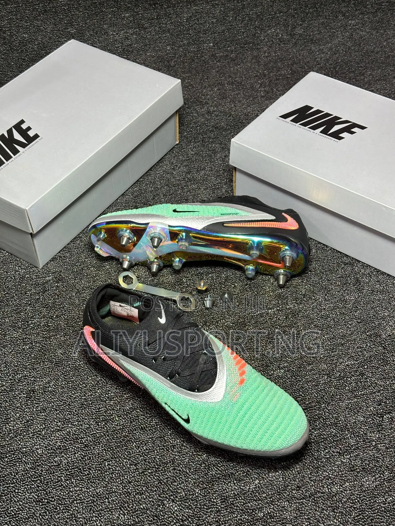 FOOTBALL BOOTS ( Iron Studs )