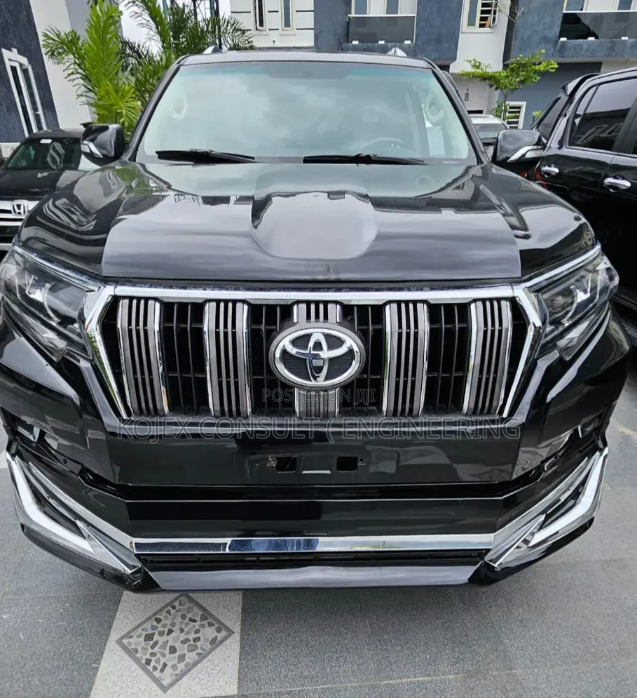 Toyota Land Cruiser Prado 2013 Black