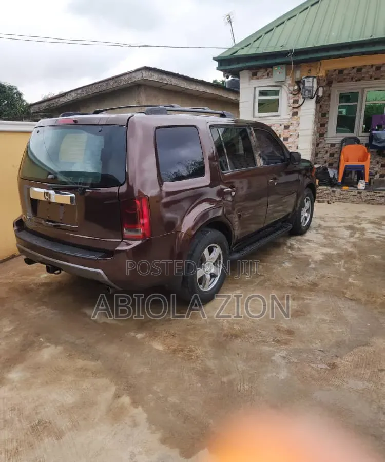 Honda Pilot LX 4dr SUV 4WD (3.5L 6cyl 5A) 2010 Burgundy