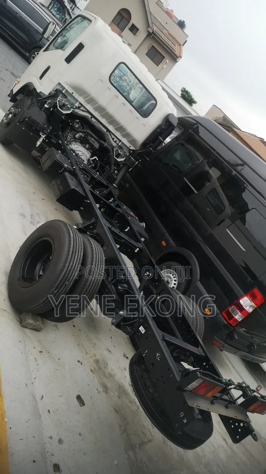 Isuzu Truck for Sale