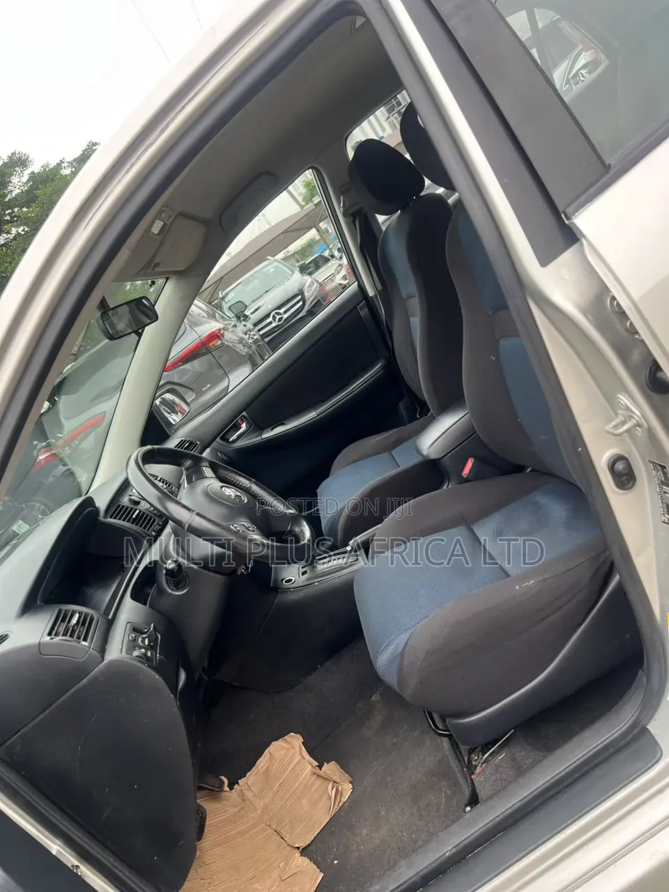 Toyota Corolla Liftback 2003 Gray