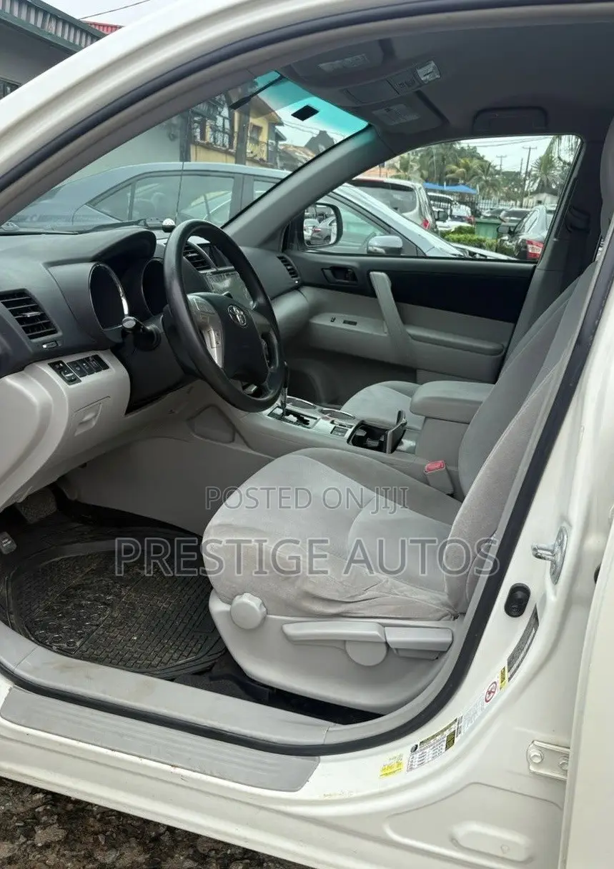 Toyota Highlander 2012 White