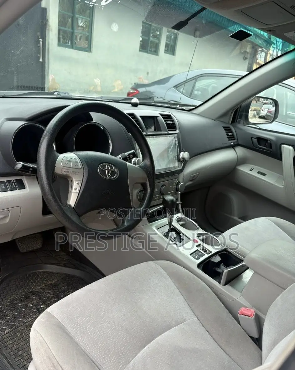Toyota Highlander 2012 White