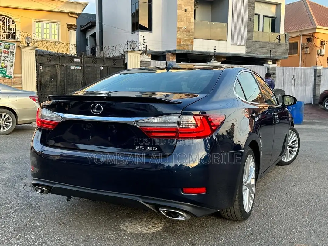 Lexus ES 350 FWD 2016 Blue