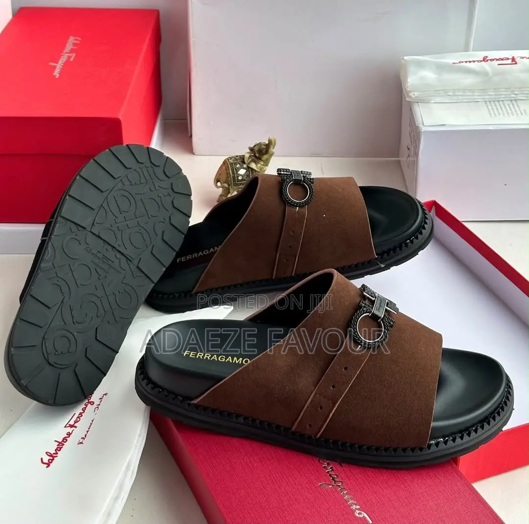 Men’s Luxury Brown Leather Slide Sandals With Buckle Detail