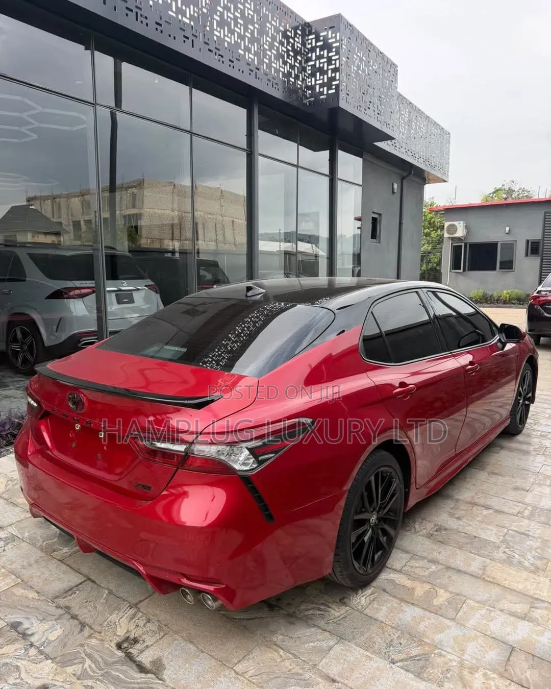 Toyota Camry 2021 Red
