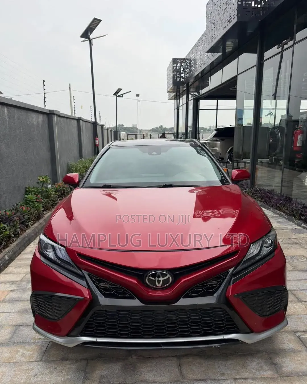 Toyota Camry 2021 Red