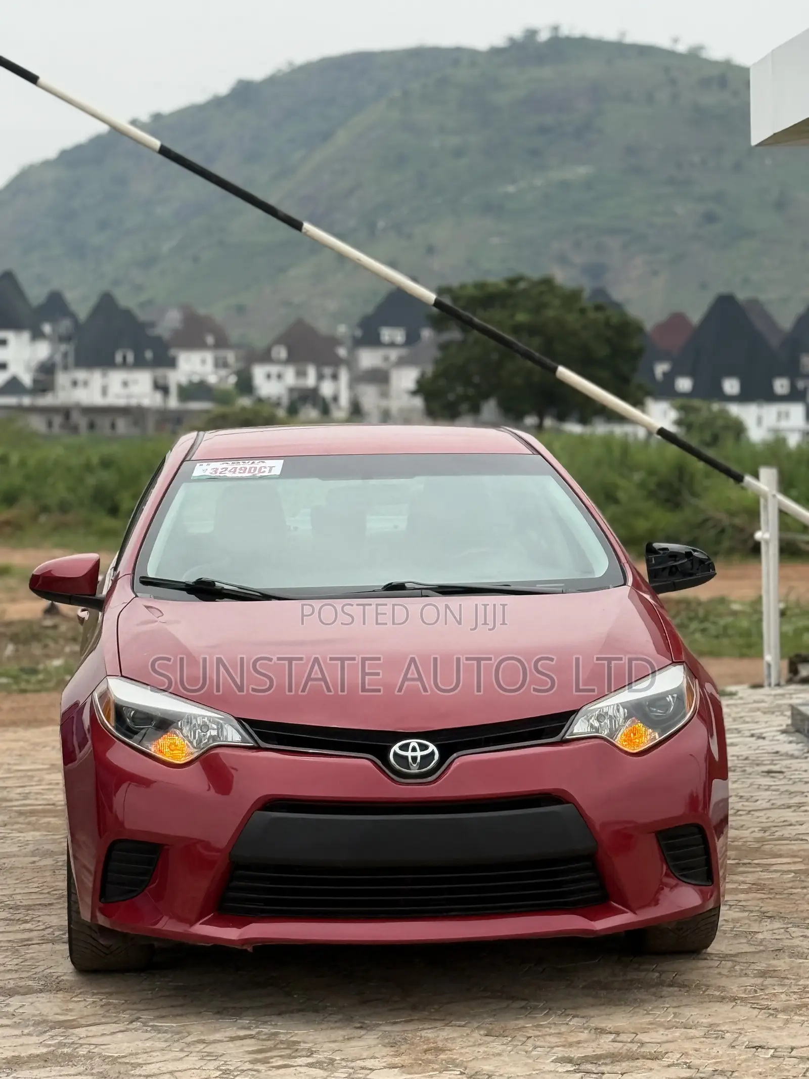 Toyota Corolla 2015 Red
