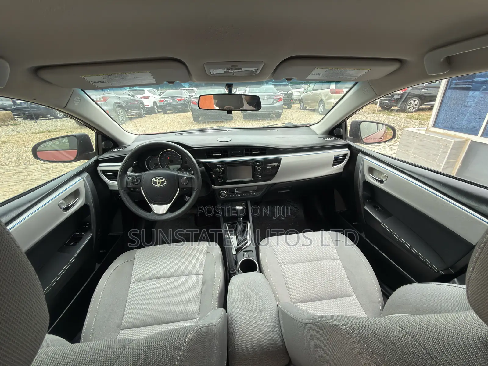 Toyota Corolla 2015 Red