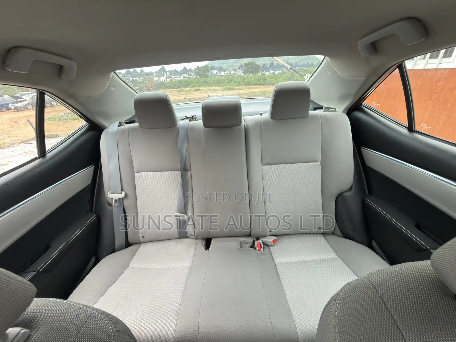 Toyota Corolla 2015 Red