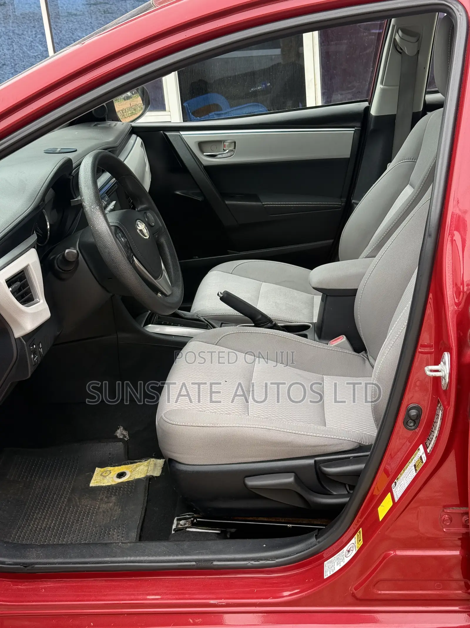 Toyota Corolla 2015 Red