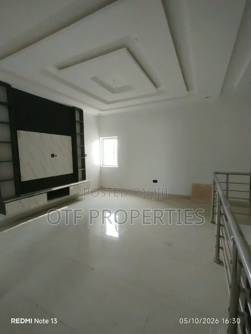 3bdrm Duplex in Mabushi for rent