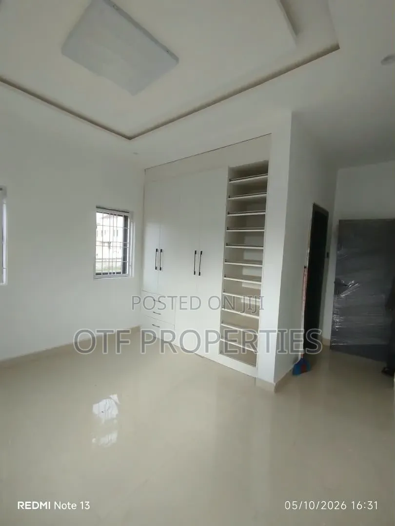 3bdrm Duplex in Mabushi for rent
