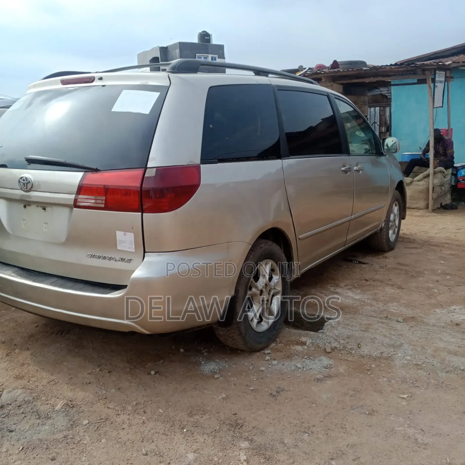 Toyota Sienna 2005 Gold