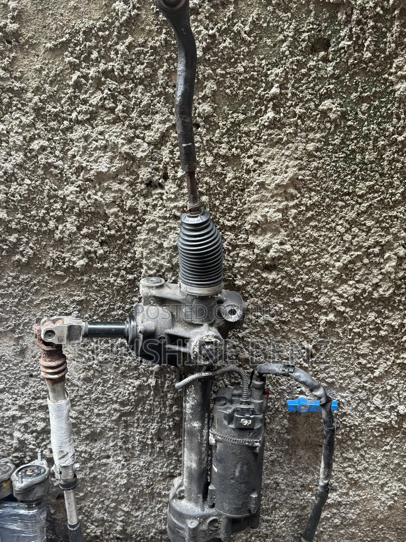 COMPLETE STEERING RACK GLK 350 2013 to 2018
