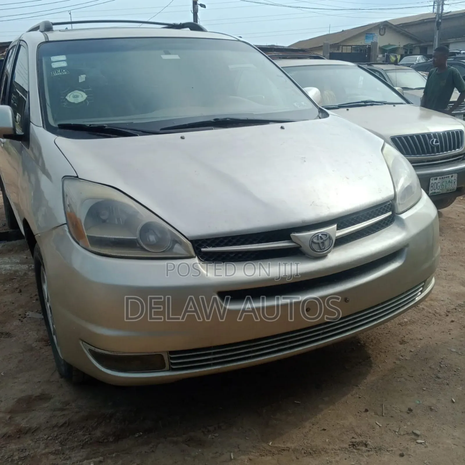 Toyota Sienna 2005 Gold