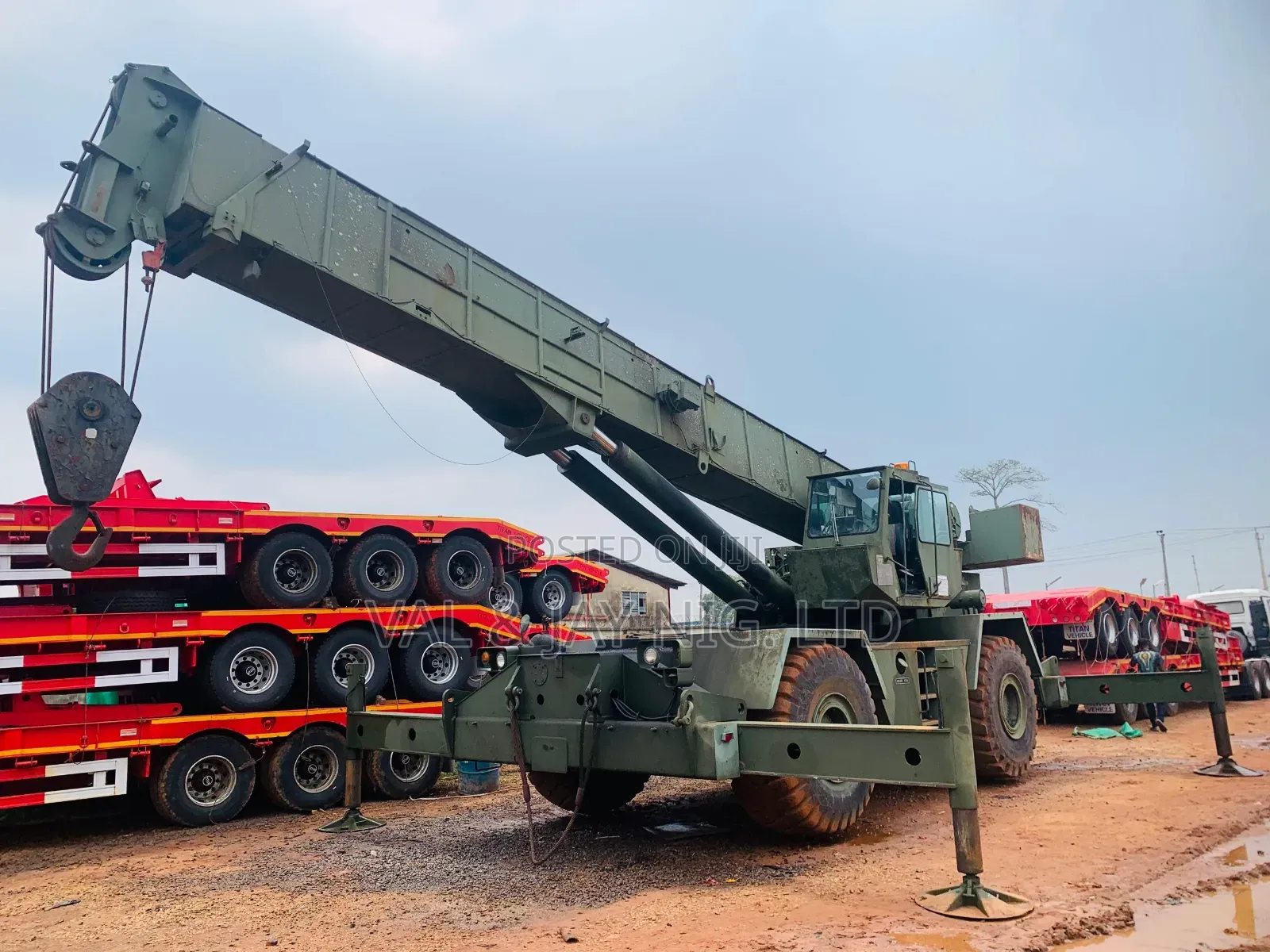 75 Tons Grove 4x4 Rough Terrain Crane - Foreign Use